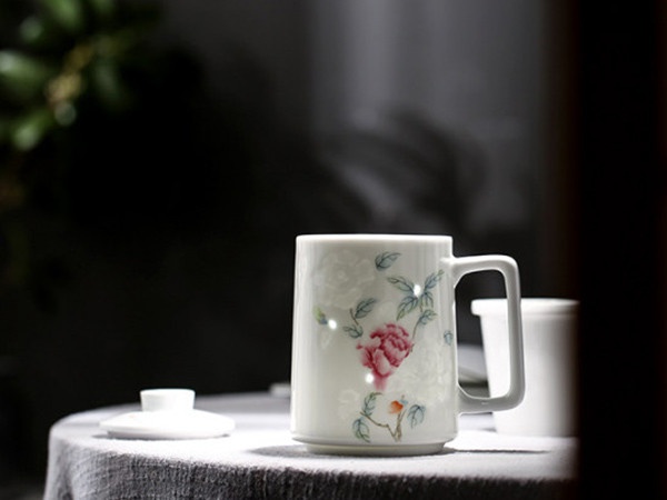 Preservation of Porcelain in Daily Life